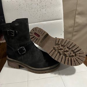 Rieker female winter boot, size 39, maroon brown in perfect condition